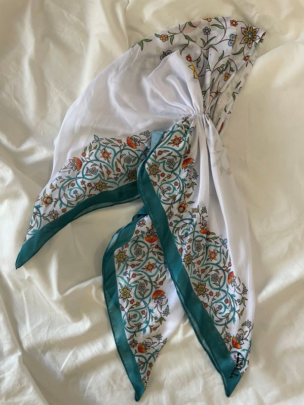 White Elegant Pre-tied print